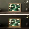 Abstract - Camouflage - Groen Light Box met kabel (Tafellamp) klein -sfeer3