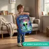 Groen buitenaards wezentje op maanlandschap Kinderkoffer - Blauw klein -sfeer2_NL