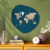 Wereldkaart - Donkerblauw - Beige Wandcirkel Organisch Aluminium middel -sfeer2
