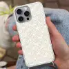Abstract - Ruit - Beige Hoesje iPhone 16 Pro Max met koord klein 804 -sfeer3