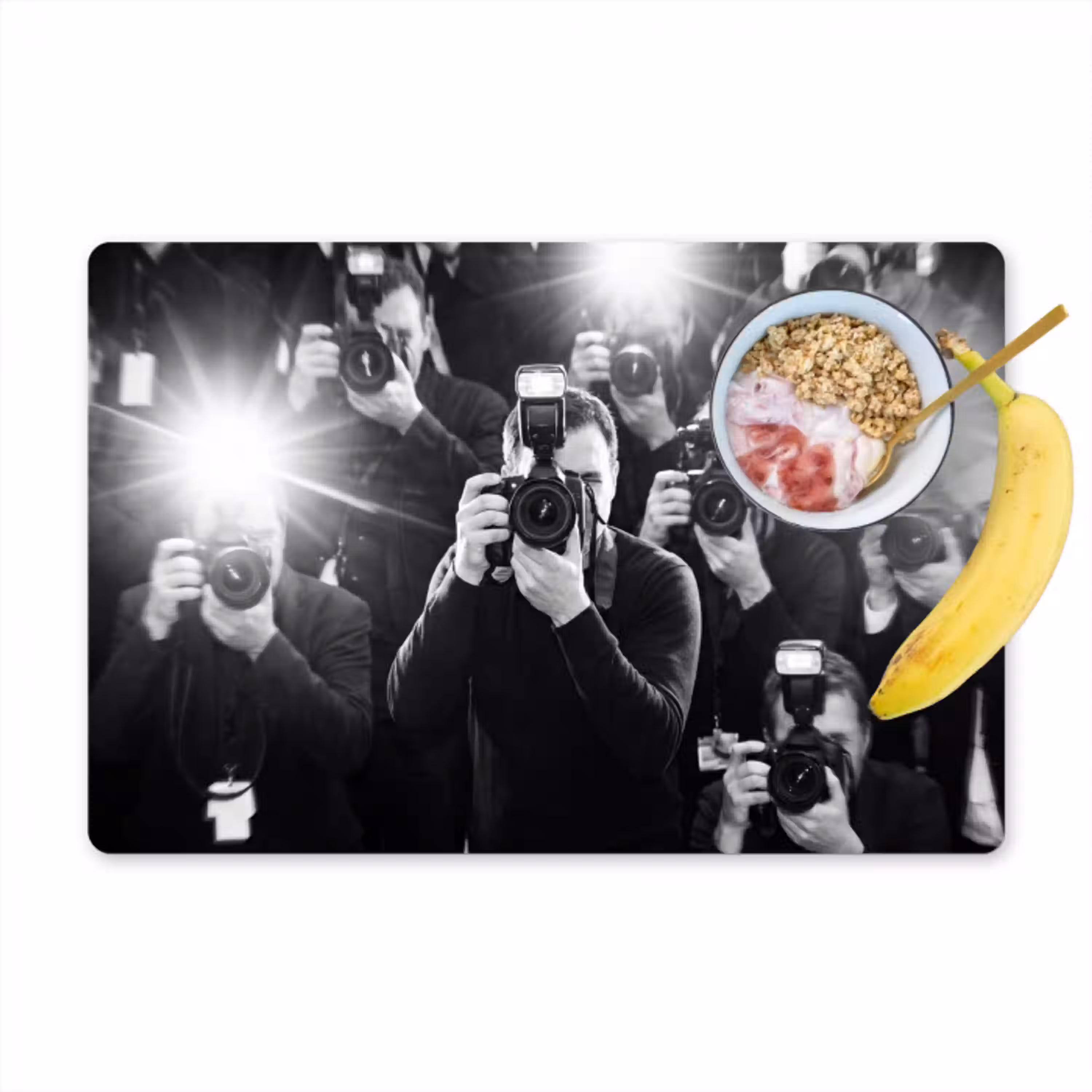 Mensen - Camera - Flitslicht - Zwart-wit - Media Placemat vinyl groot -zzzproduct_Kitchenyeah-website