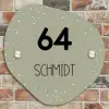 Olijfgroen met stippen - Modern Naambord Organisch middel -sfeer10