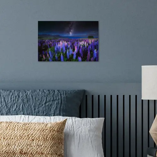 Bloemen - Nacht - Lupine - Sterrenhemel - Paars - Natuur poster papier klein -sfeer2