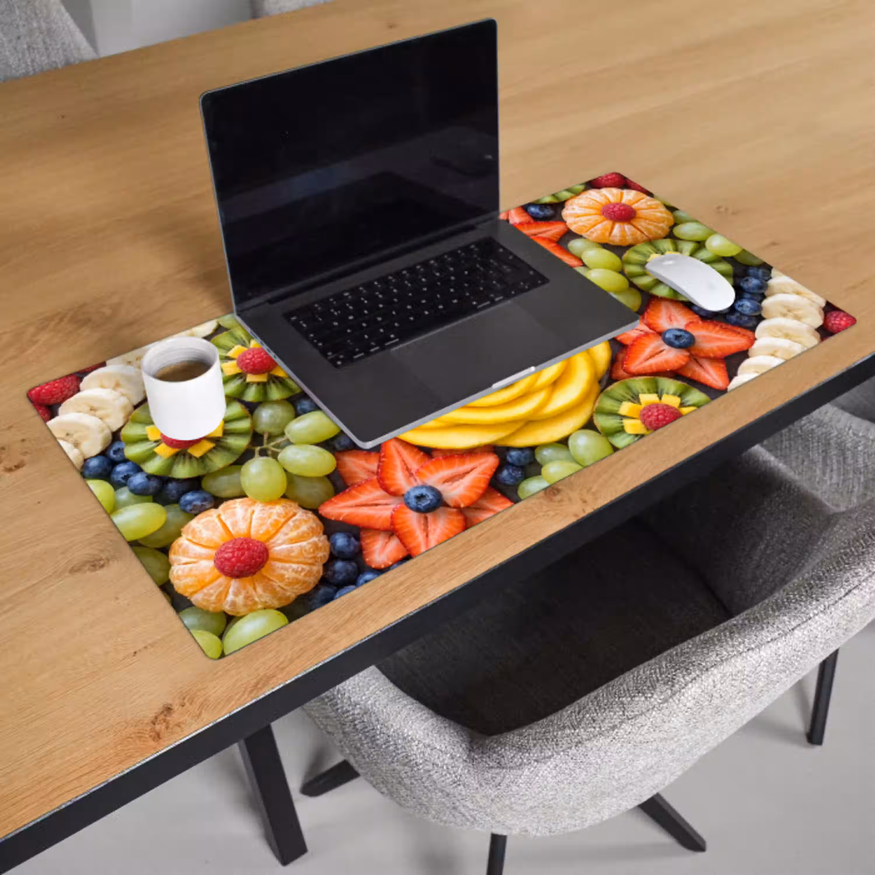 Fruit - Arrangement - Gezond - Kleurrijk - Eten Muismat XXL klein -sfeer1