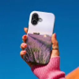Lavendel - Landschap - Sereen - Paars Toughcase MagSafe Apple iPhone 17 klein -Sfeer1V