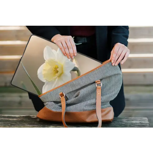 Narcis - Bloem - Minimalistisch laptophoes neopreen klein -tas