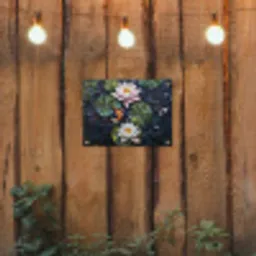 Glasstukjes - Leliebladeren - Vis - Oranje tuinposter los doek klein -sfeer1