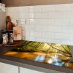 Bos - Beek - Zonlicht - Natuur - Groen Inductie beschermer vinyl 3mm klein -sfeer3