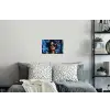 Vrouw - Blauw - Bloemen - Vlinders - Natuur Muursticker klein -slaapkamer