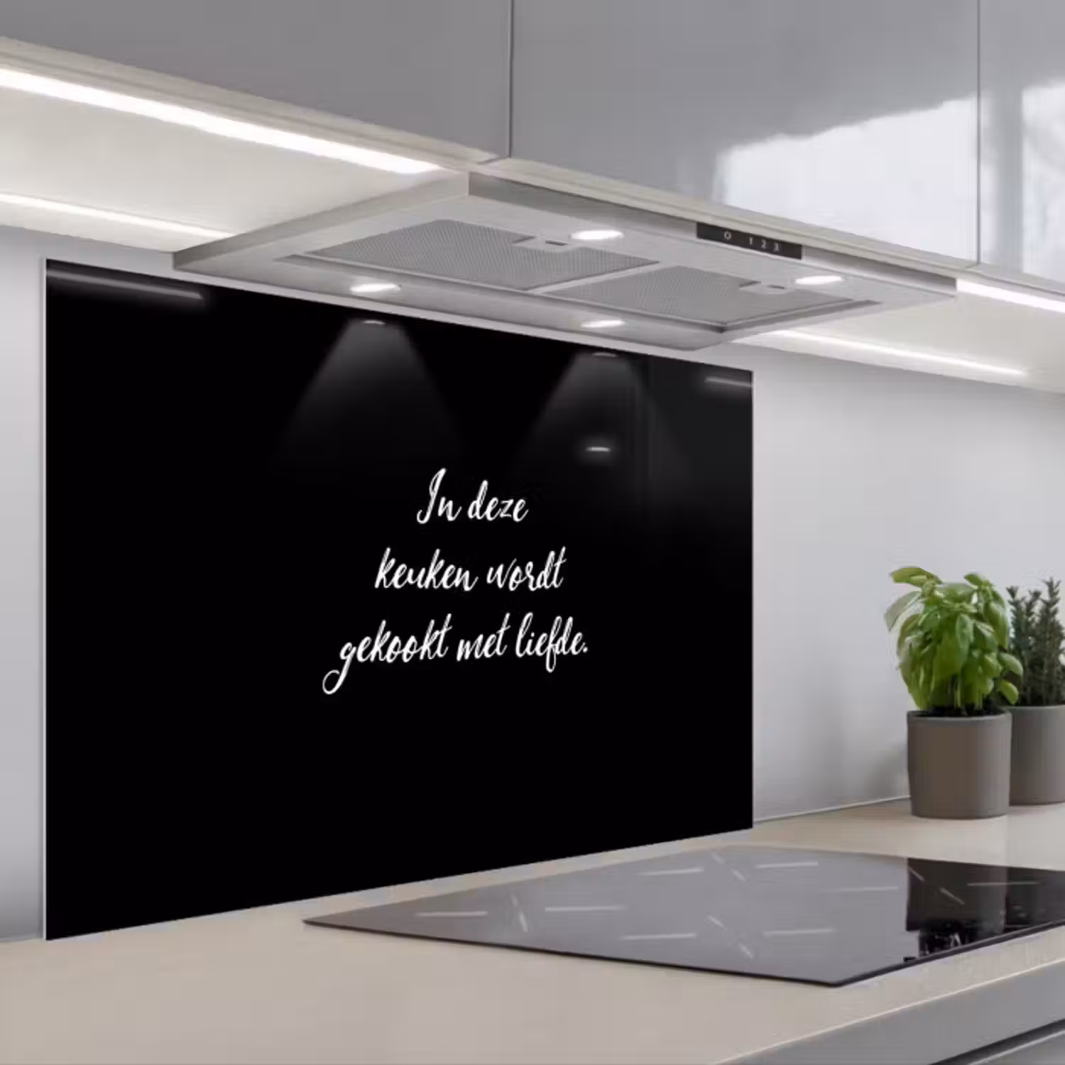 Spatscherm keuken - In deze keuken wordt gekookt met liefde - Koken - Spreuken - Quotes - Liefde