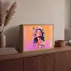 Portret - Bloemenkroon - Vrouw Light Box met batterij (Wandlamp) middel -sfeer2