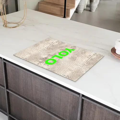YOLO - Groen - Neon - Slangenprnt Inductie beschermer vinyl 3mm klein -sfeer8