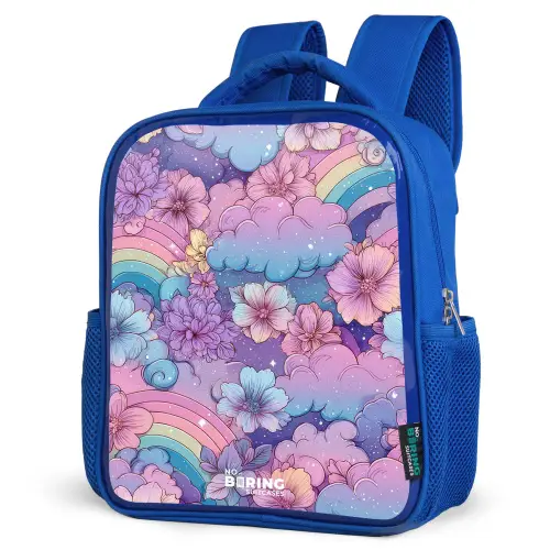 Illustratie van wolken, regenbogen en bloemen Kinderrugzak - Blauw middel -schuin