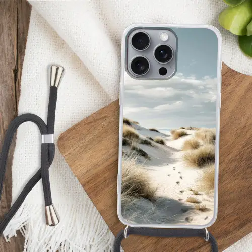 Duinen - Gras - Sporen - Wolken Hoesje iPhone 16 Pro Max met koord klein -sfeer4