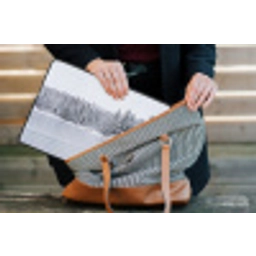 Meer - Dennen - IJs - Winter - Rustgevend laptophoes neopreen klein -tas