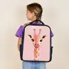 Giraffe - Wimpers - Minimalistisch - Roze Rugzak - Zwart middel -sfeer5