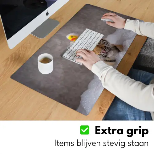 Welpje - Bad - Geel Muismat XXL klein -sfeer3