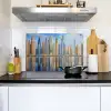 Skyline - Wolkenkrabbers - Water - Blauw Inductie beschemer met haakjes klein -sfeer2