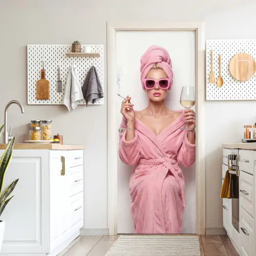 Vrouw - Roze - Wijn - Zonnebril deurposter klein -sfeer5