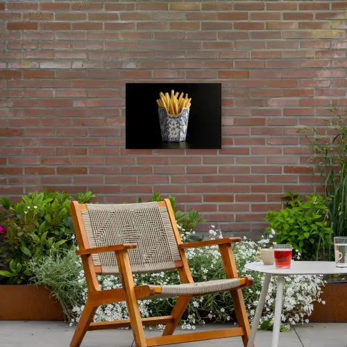 Friet - Porselein - Delfts blauw - Eten Tuinposter op houten frame 2 cm dik klein -sfeer3