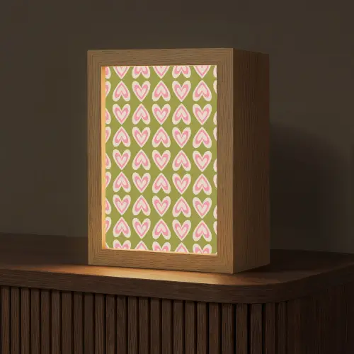 Patroon - Symmetrisch - Hartjes - Olijfgroen Light Box met kabel (Tafellamp) klein 925 -z3d_website