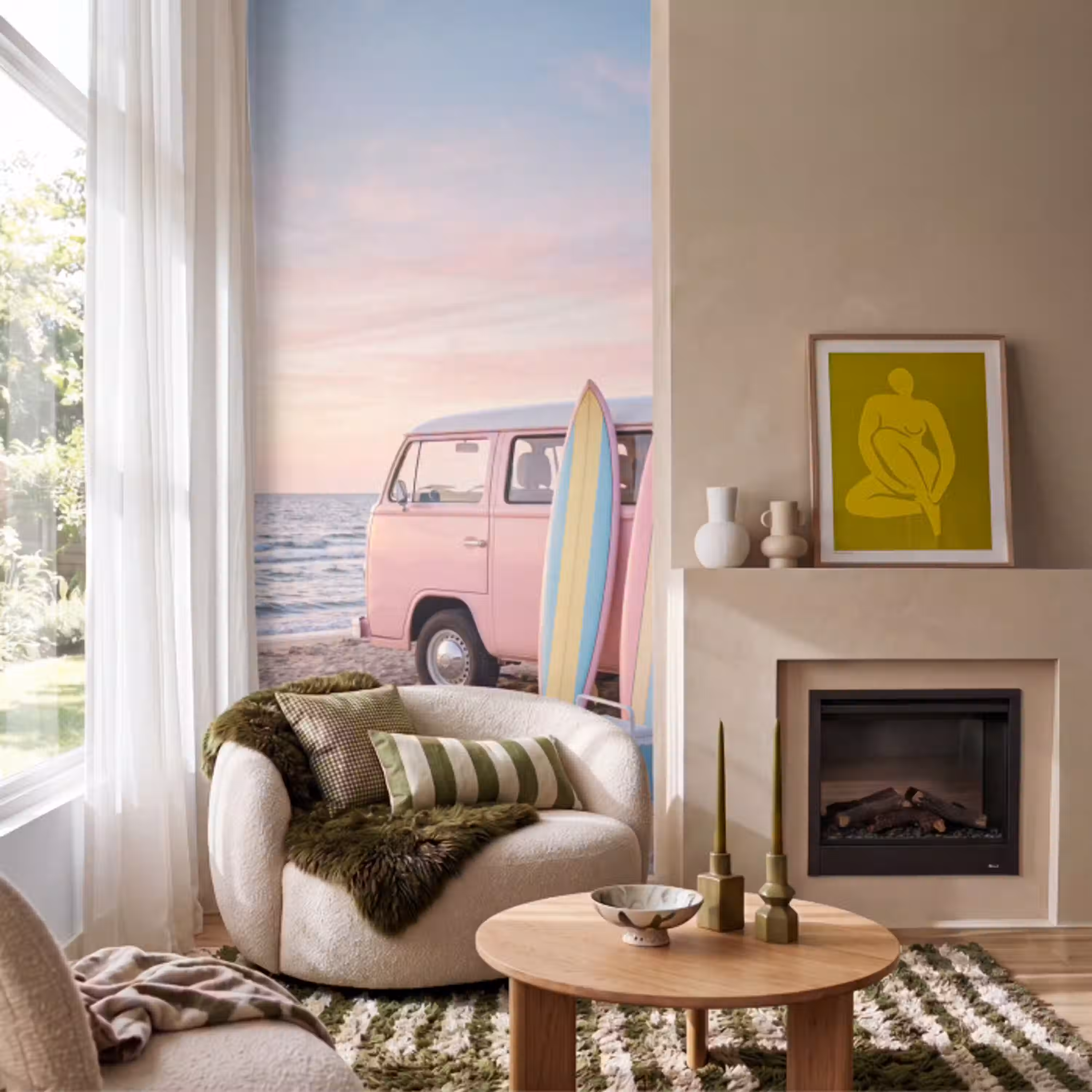 Busje - Strand - Surfplank - Zomer - Roze Behang Vlies klein -sfeer2