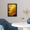 Zonnebloem - Dauwdruppels - Geel - Zonlicht fotolijst zwart zonder passe partout klein -sfeer4