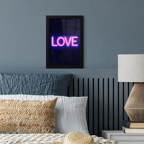 Neon - Love - Valentijn fotolijst zwart zonder passe partout klein -sfeer3
