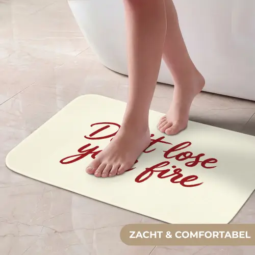 Don't lose your fire - Rood - Wit - Minimalistisch Badmat klein -USP_ZachtNL