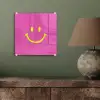 Smiley - Vrolijk - Roze plexiglas 5mm klein -sfeer3