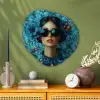 Vrouw - Bloemen - Vlinders - Blauw - Abstract Wandcirkel Organisch Plexiglas middel -sfeer2