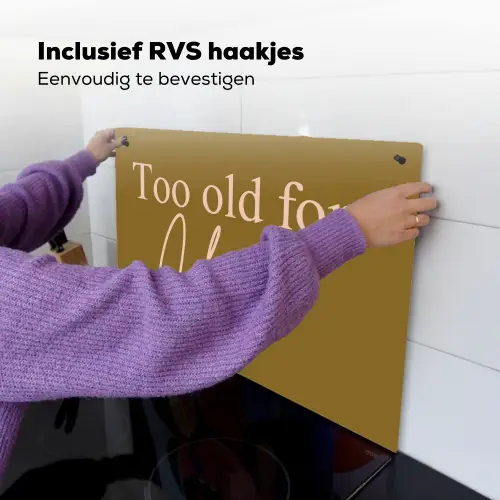 Groen - Too old for cher - Roze Inductie beschemer met haakjes klein -ky-ophangen-nl