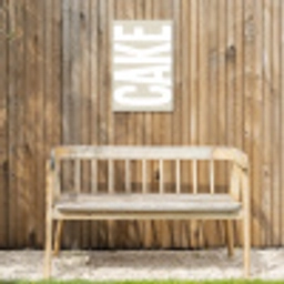 Cake - Woord - Japandi - Wit Tuinposter op houten frame 2 cm dik klein -sfeer4