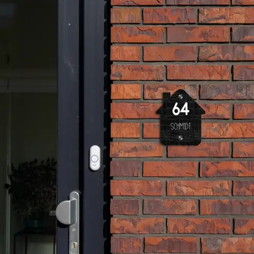 Zwart krokodillenleertextuur - Modern Naambord Huisje klein -sfeer2