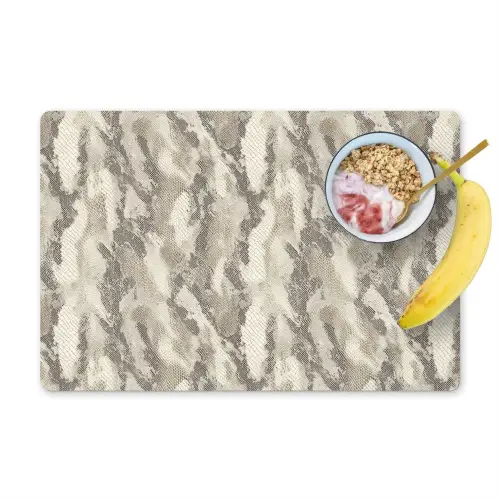 Slang - Patroon - Taupe Placemat vinyl groot 368 -zzzproduct_Kitchenyeah-website