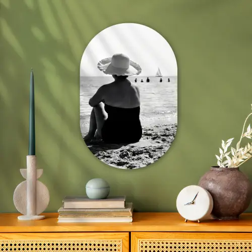 Vrouwen - Zonnehoed - Strand - Zwart - Wit Wandcirkel Ovaal Forex klein -sfeer2