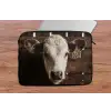Kalf - Oormerk - Houten stal laptophoes neopreen klein -tafel