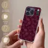 Bloemen - Patroon - Bordeauxrood Telefoonhoesje iPhone 17 Pro klein 878 -sfeer3_NL
