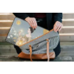 Aziatisch - Vrouw - Kimono laptophoes neopreen klein -tas