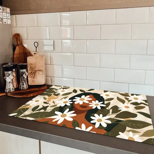 Illustratie - Vrouw - Madeliefjes - Wit Inductie beschermer vinyl 3mm klein -sfeer3