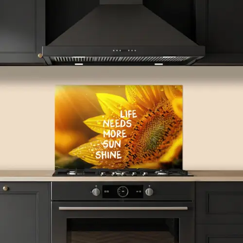 Zonnebloem - Close up - Geel - Quote keuken achterwand spatscherm klein -sfeer1