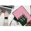 Tekst - Grafisch - Groen - Schaduw laptophoes neopreen klein -bureau
