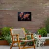 Wereldkaart - Snoepjes - Felle kleuren Tuinposter op houten frame 2 cm dik klein -sfeer3