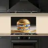 Delftsblauw - Goud - Burger keuken achterwand spatscherm klein -sfeer1