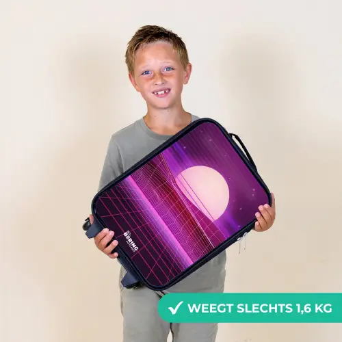 Rasterlandschap met zon Kinderkoffer - Zwart klein -sfeer4_NL