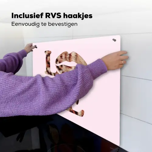 Tekst - Love - Pantervacht - Lichtroze Inductie beschemer met haakjes middel -ky-ophangen-nl