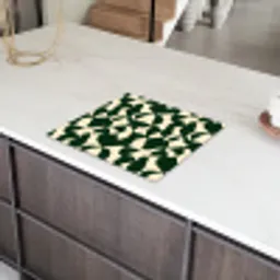 Groen - Organische vlakken - Crème Inductie beschermer vinyl 3mm middel 274 -sfeer8