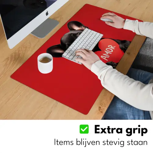 Amor - Hond  - Hartje - Rood Muismat XXL klein -sfeer3