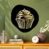 Cupcake - Eten - Goud - Zwart Wandcirkel Organisch Aluminium middel -sfeer2