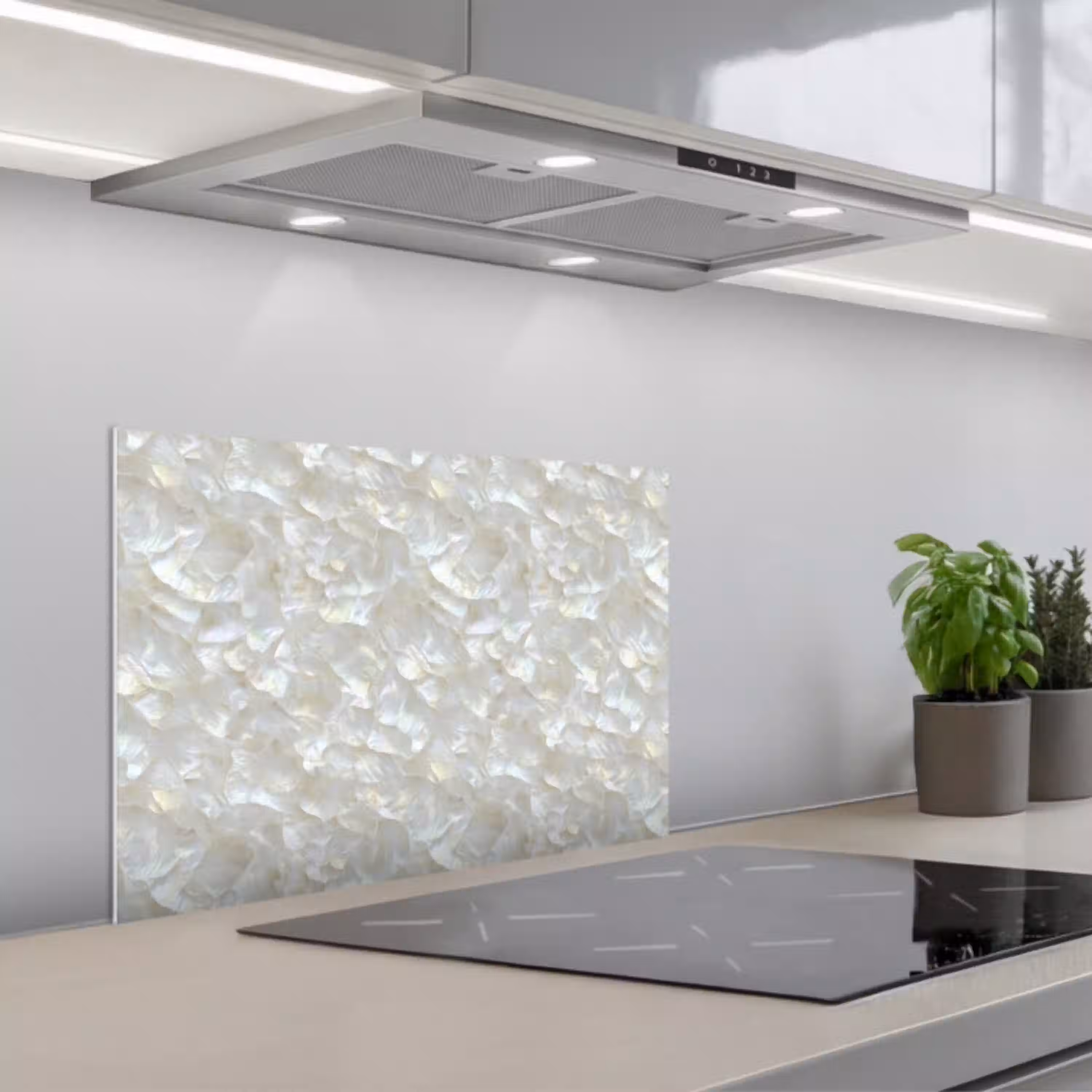 Parelmoerglans - Wit - Schelp keuken achterwand spatscherm klein 900 -3d_schuin